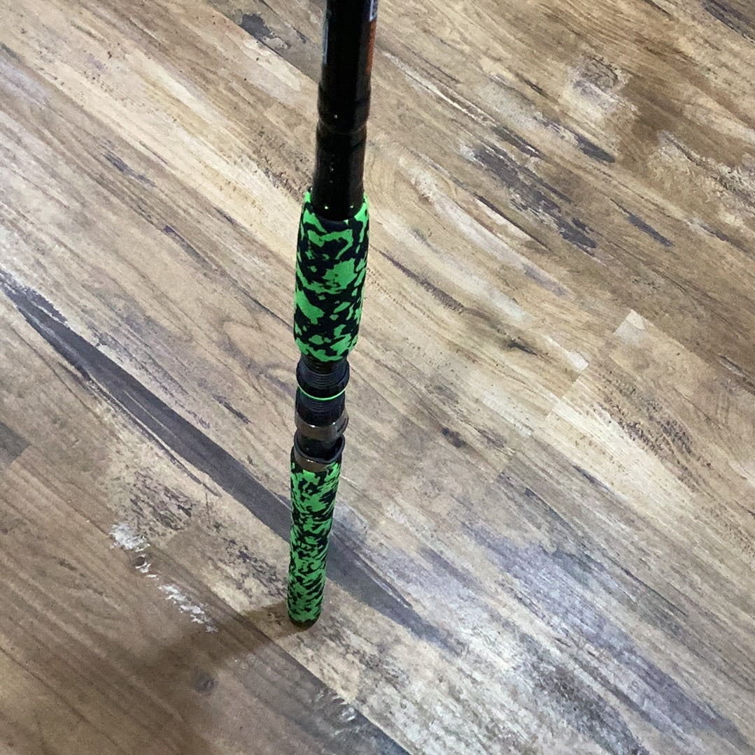Whisker seeker hog seeker green spinning