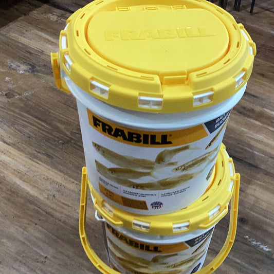 Frabill bait bucket 2.2 gallon